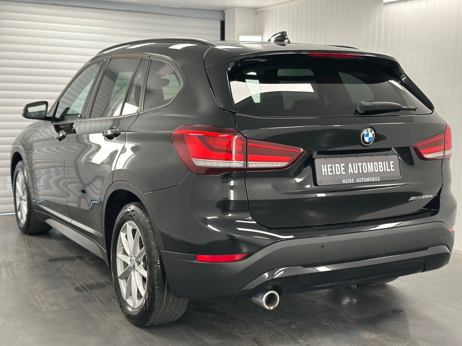 BMW X1 xDrive 25 e Hybrid - Samsaru's Car Outlet