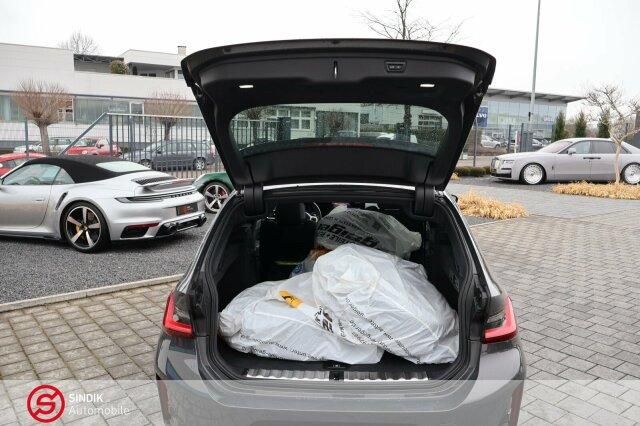BMW 320 d xDrive Touring M Sport - Samsaru's Car Outlet