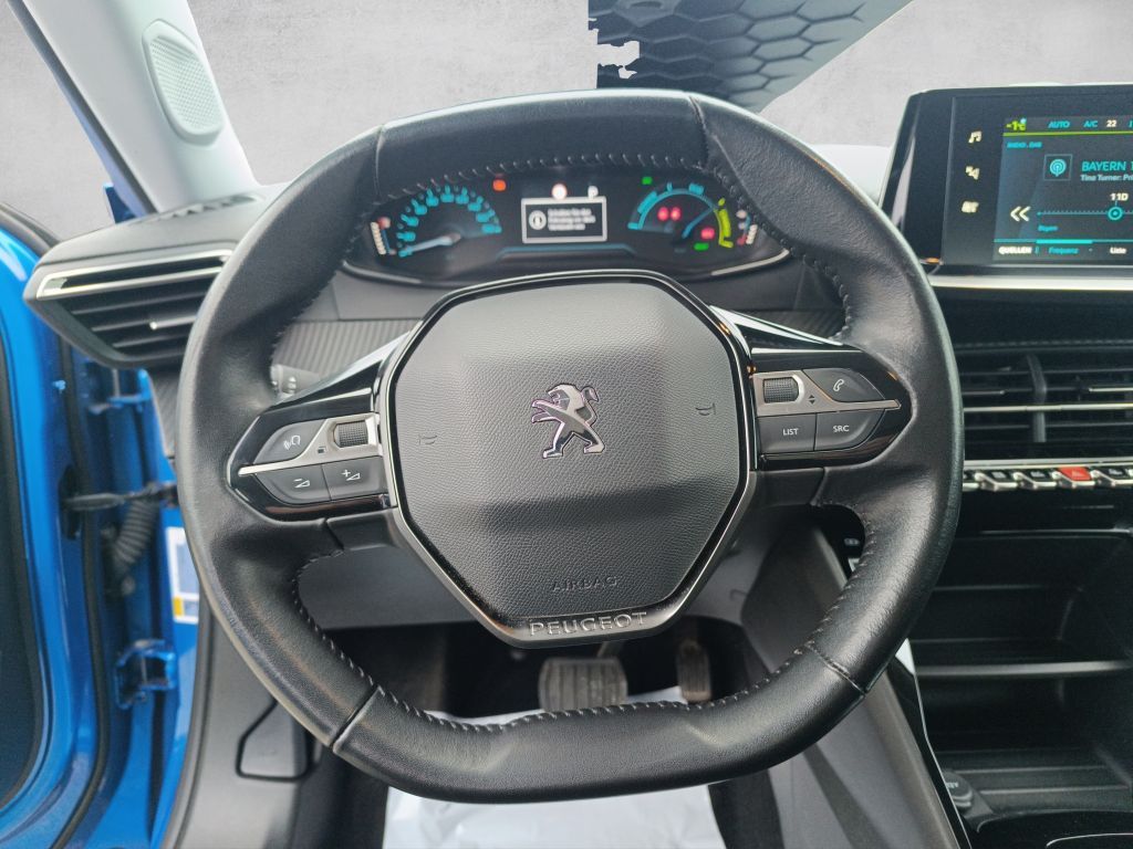 Peugeot 2008 Elektro Active - Samsaru's Car Outlet