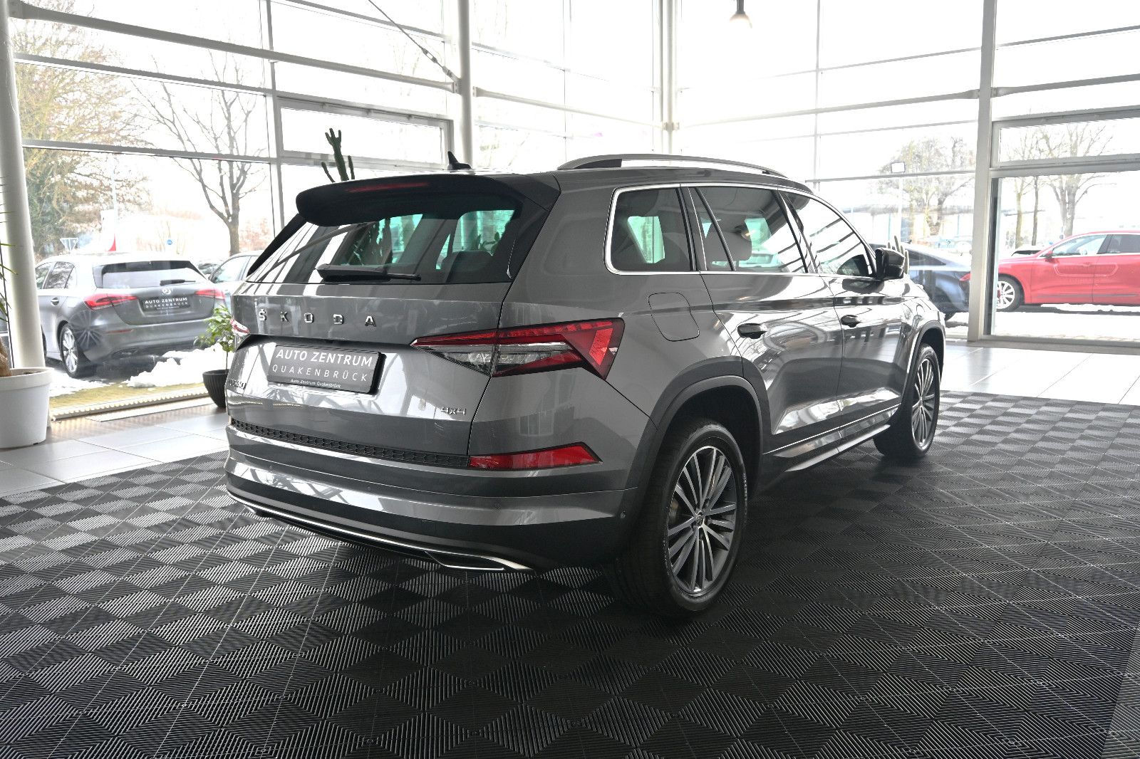 Skoda Kodiaq 2.0 TSI L&K 4M LED Navi Virtual 7-Sitzer
