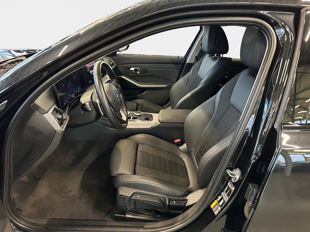 BMW 330e Touring xDrive AHK+ACC+Innovation+SHZ