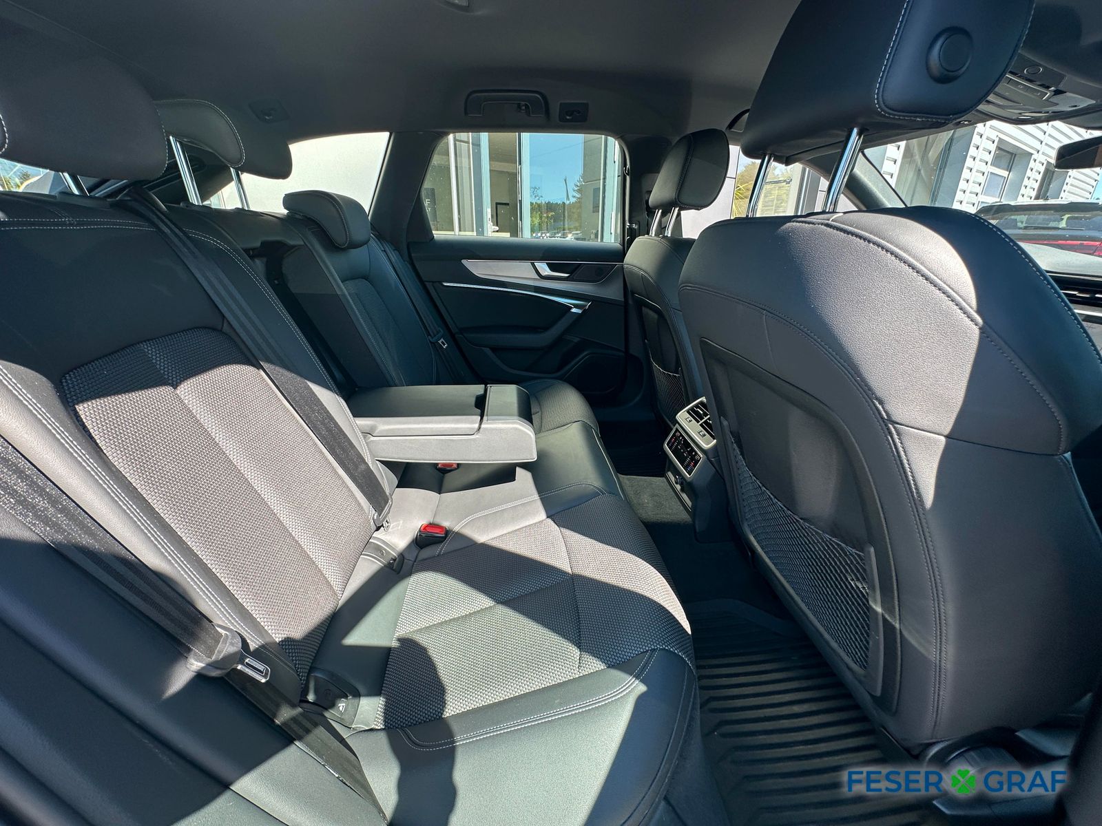 Audi A6 Avant 45TDI qu. S line/NAVI/LED/KAMERA/AHK
