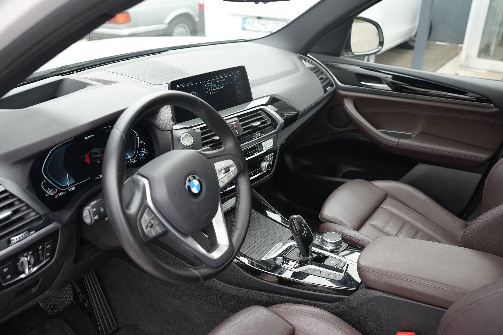 BMW X3 30e X Line xDrive*LED*AHK*PANO*NAV*HEADUP*