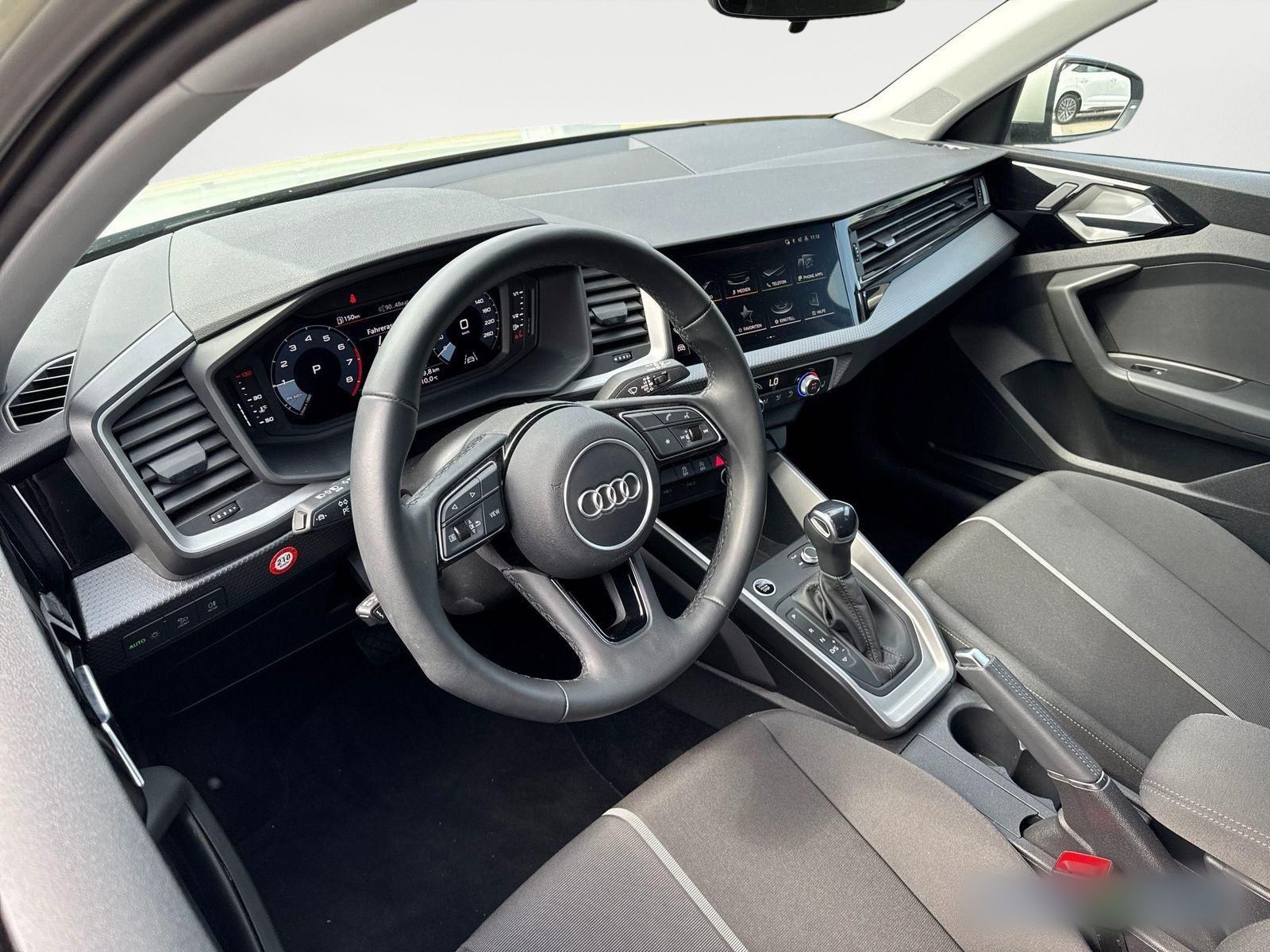 Audi A1 allstreet 30 TFSI S tronic - Samsaru's Car Outlet