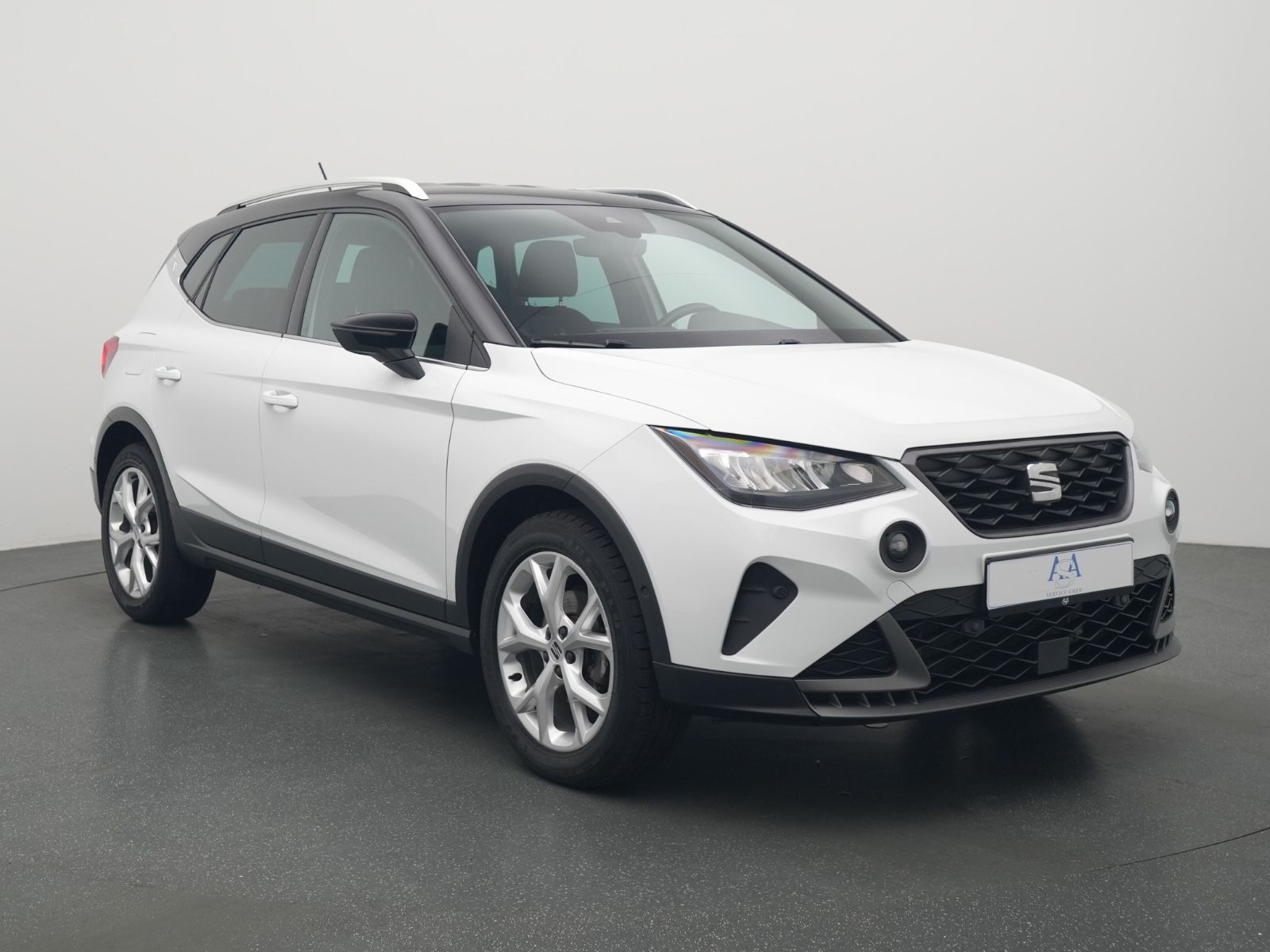 Seat Arona FR-Line DSG - Samsaru's Car Outlet