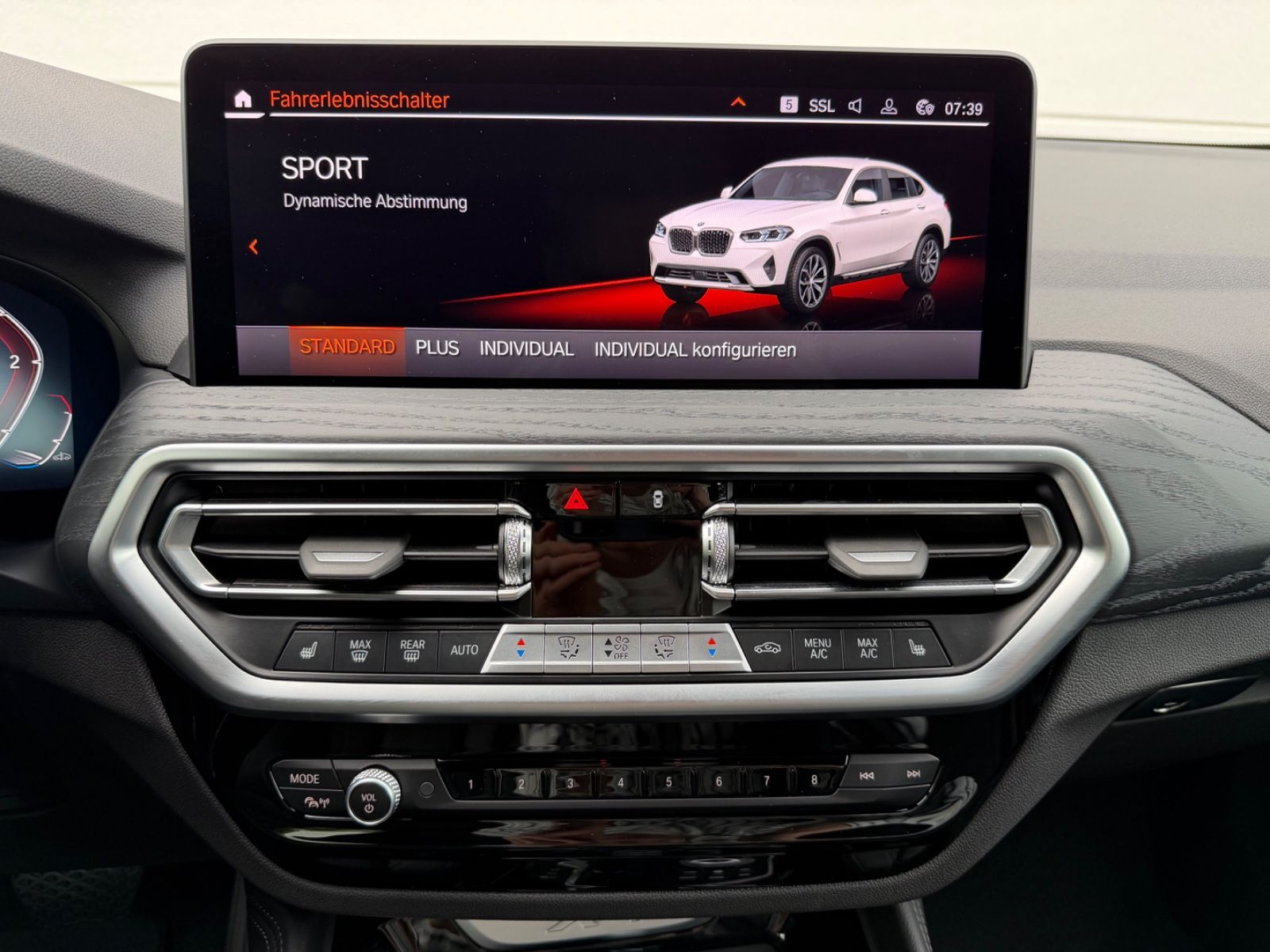 BMW X4 30d xDrive 360° Kam. AHK ACC PANO StHz Sport