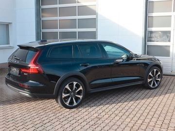 Volvo V60 Cross Country B5 Ultimate AWD AHK B&W 360°SH