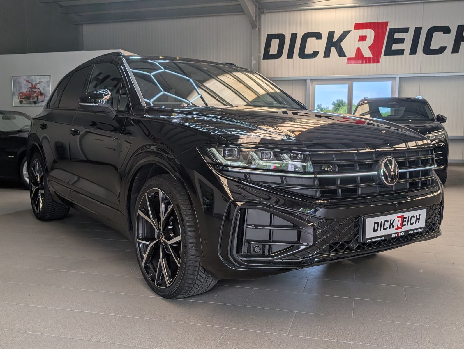 Volkswagen Touareg 3.0TDI 4M R-Line VOLL Black 22" UPE 114T
