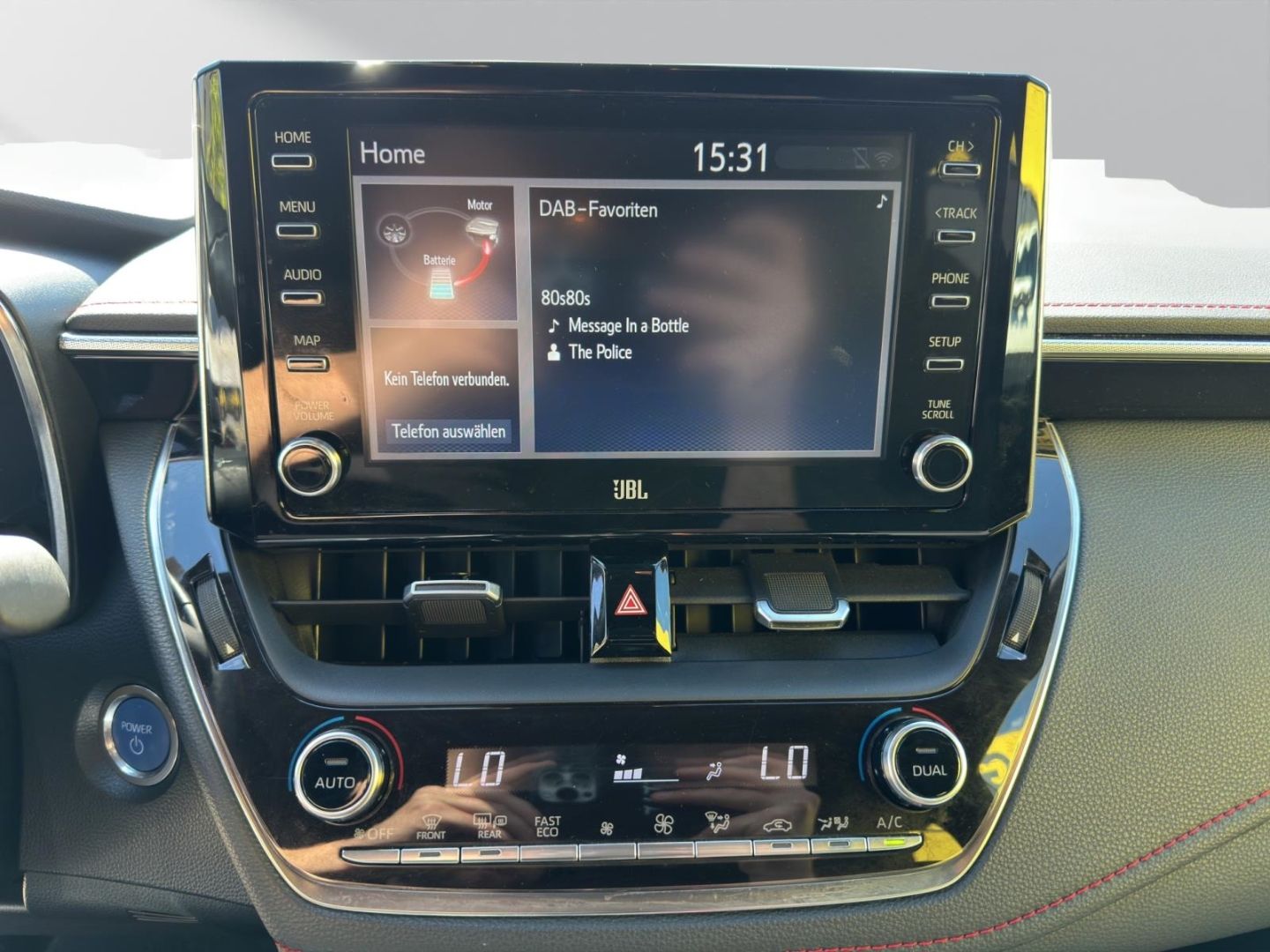 Toyota Corolla 2.0 Hybrid Lounge - Samsaru's Car Outlet