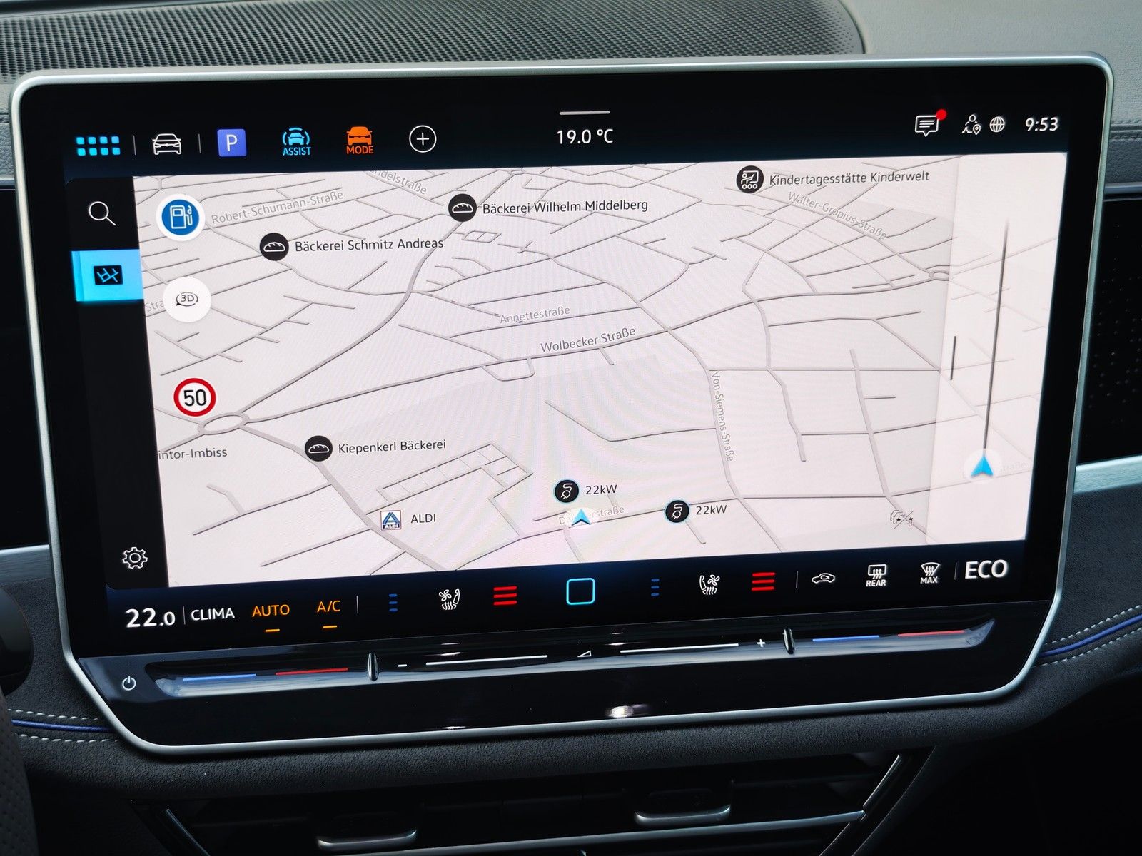 Volkswagen Passat Variant R-Line eHybrid Leder*AHK*Pano*Mat