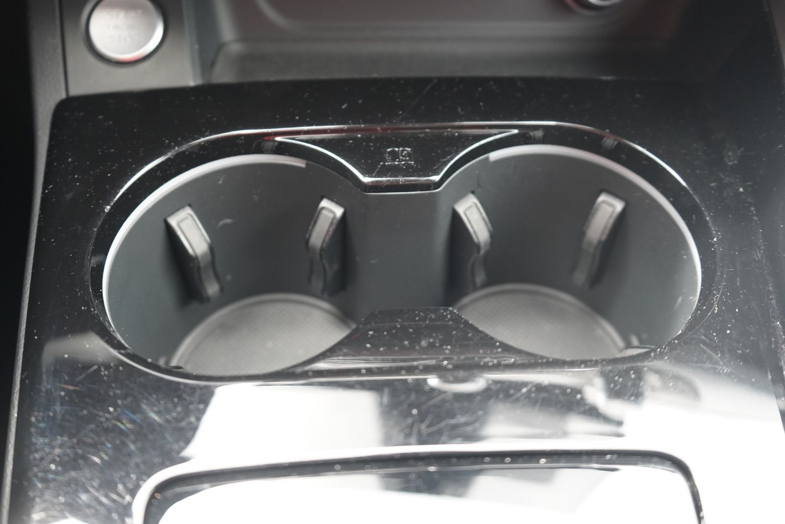 Audi A4 2.0 TDI Avant - Samsaru's Car Outlet