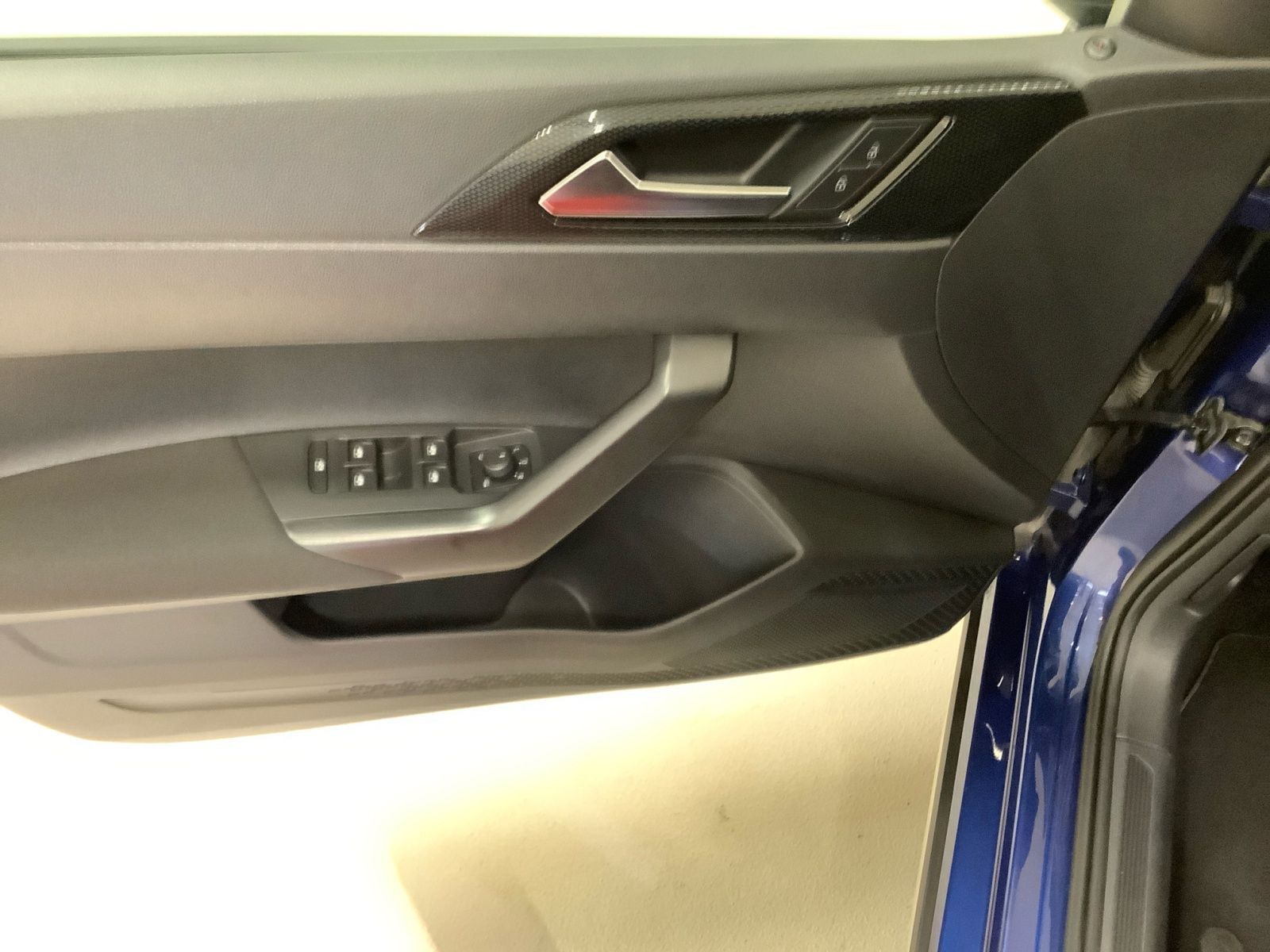 Volkswagen Taigo Life 1.0 TSI - Samsaru's Car Outlet