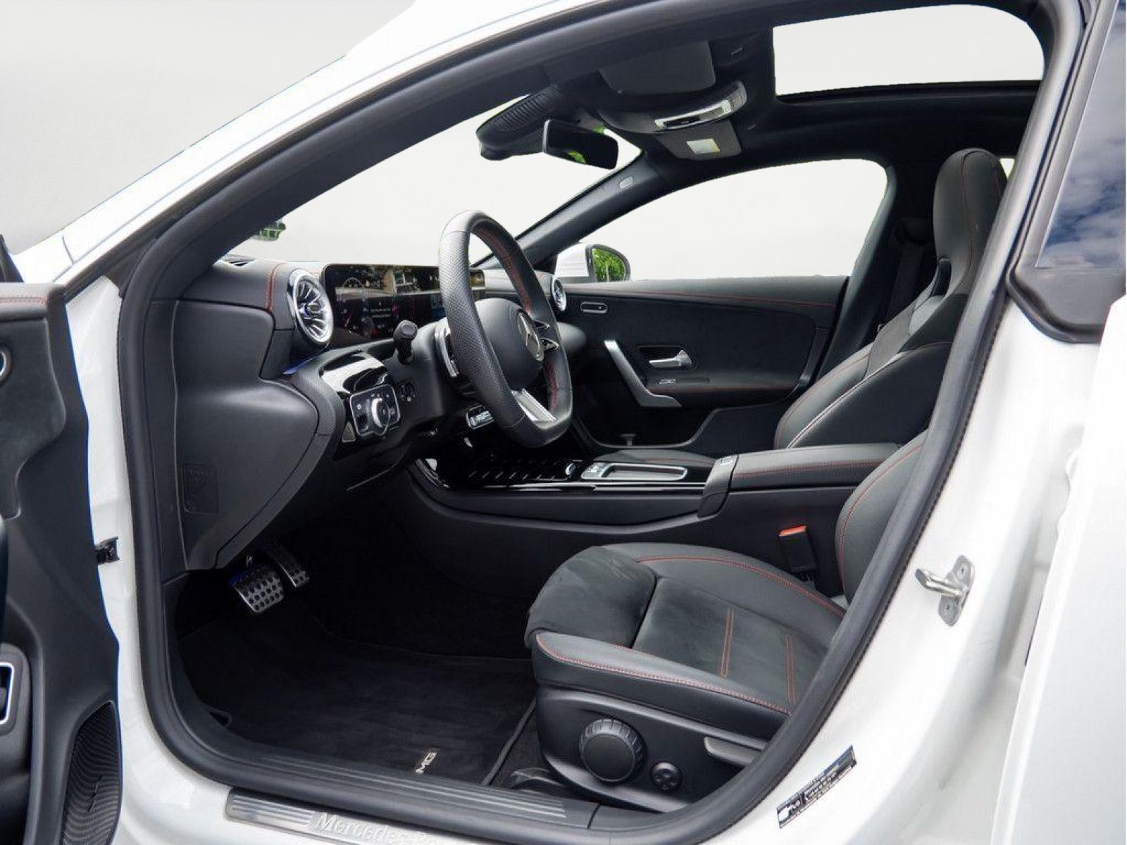 Mercedes-Benz CLA 250 SB 4M AMG Sport - Samsaru's Car Outlet