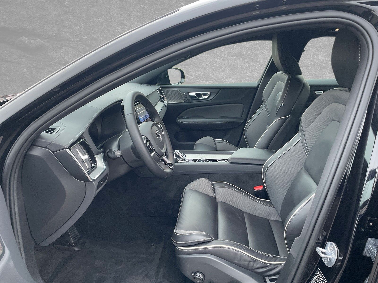 Volvo S60 B5 AWD Mild-Hybrid Ultimate Dark ACC BLIS SD