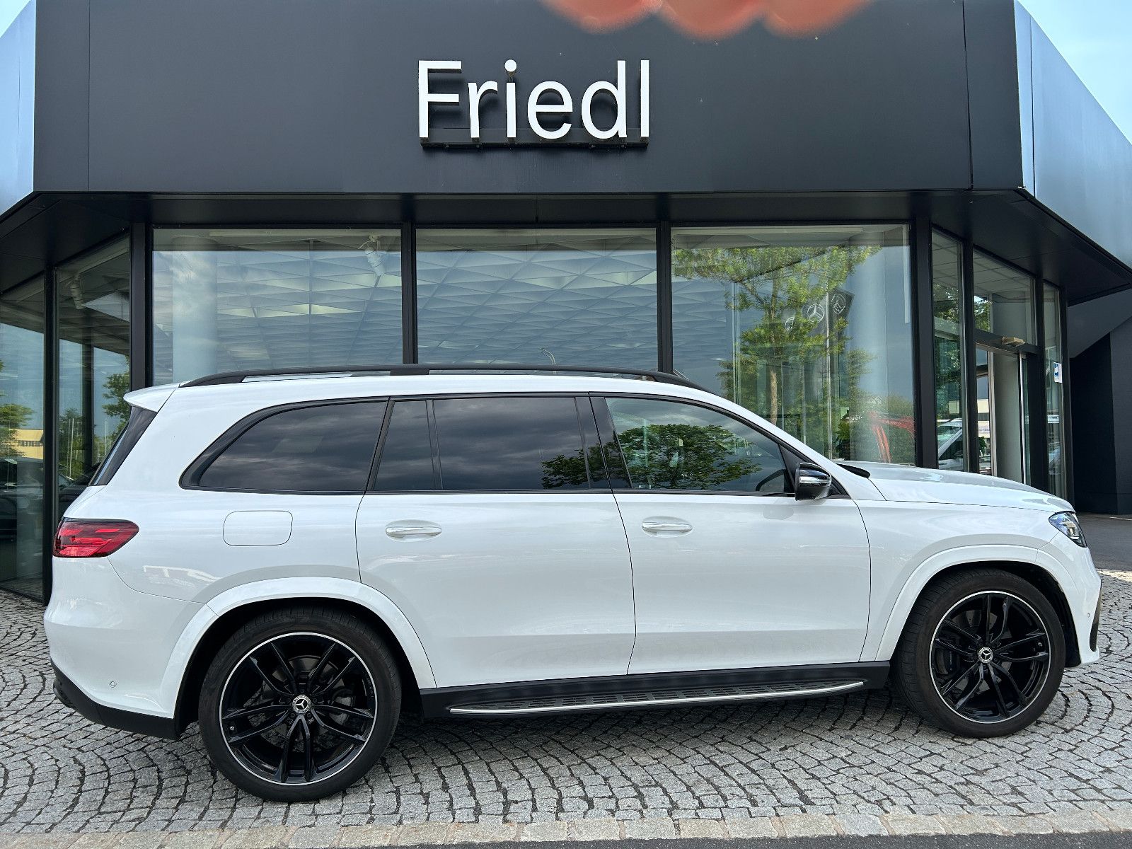 Mercedes-Benz GLS 450d 4M AMG - Samsaru's Car Outlet