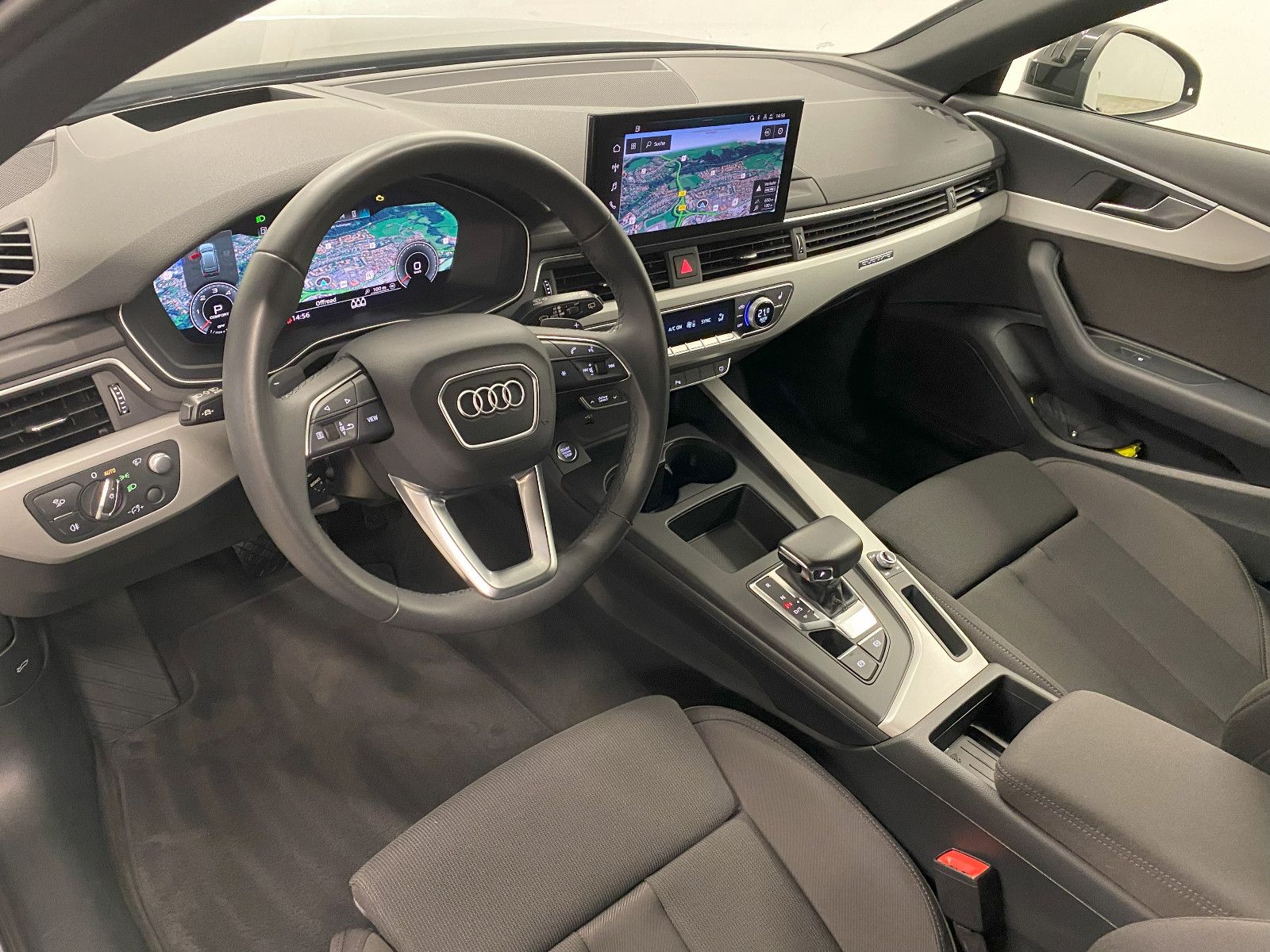 Audi A4 Avant 40 TDI quattro S line - Samsaru's Car Outlet