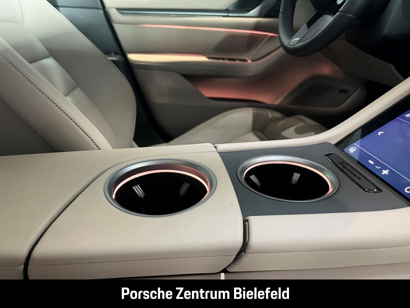 Porsche Taycan 4 Cross Turismo BOSE LED-Matrix Panorama