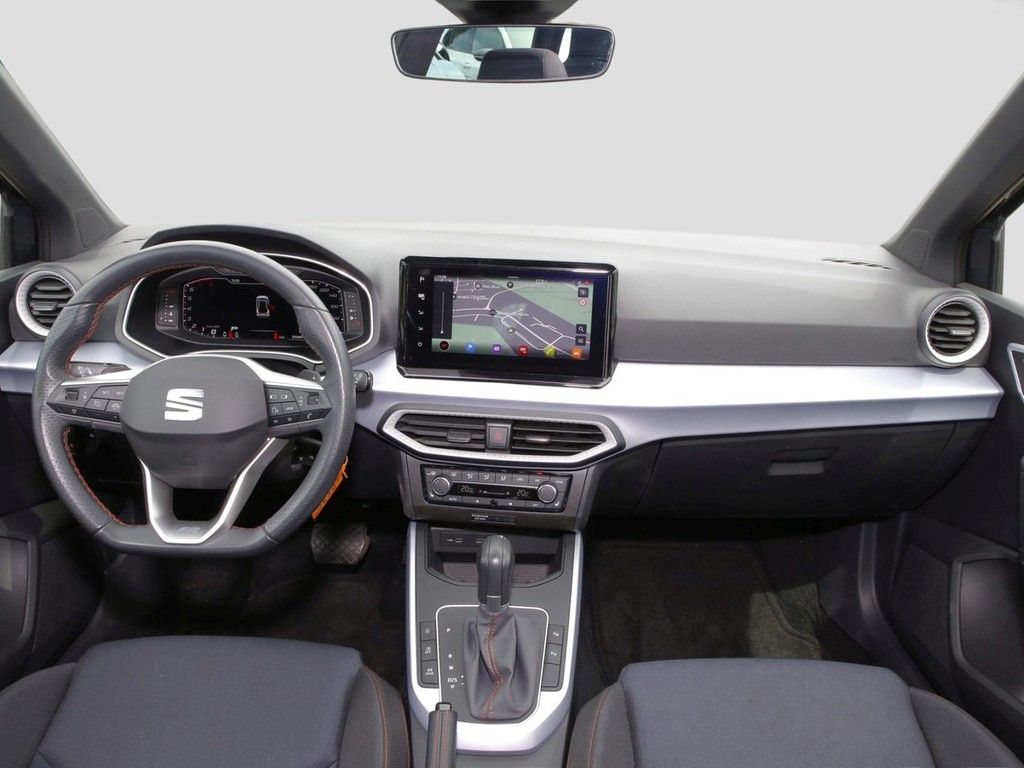 Seat Arona 1.0 TSI DSG FR 17" AHK ACC Kamera LED SH