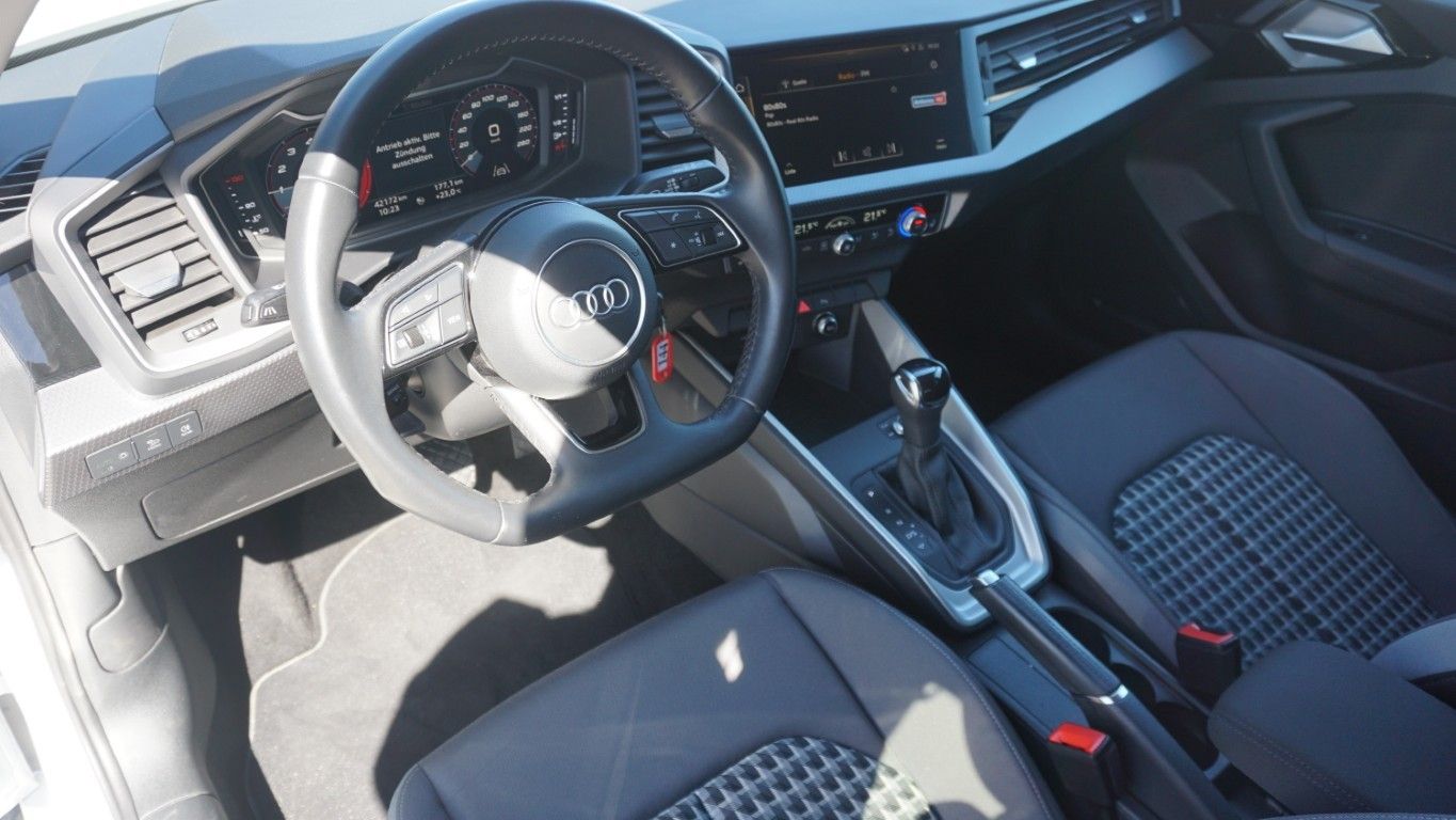 Audi A1 30 citycarver 1.0 TFSI - Samsaru's Car Outlet