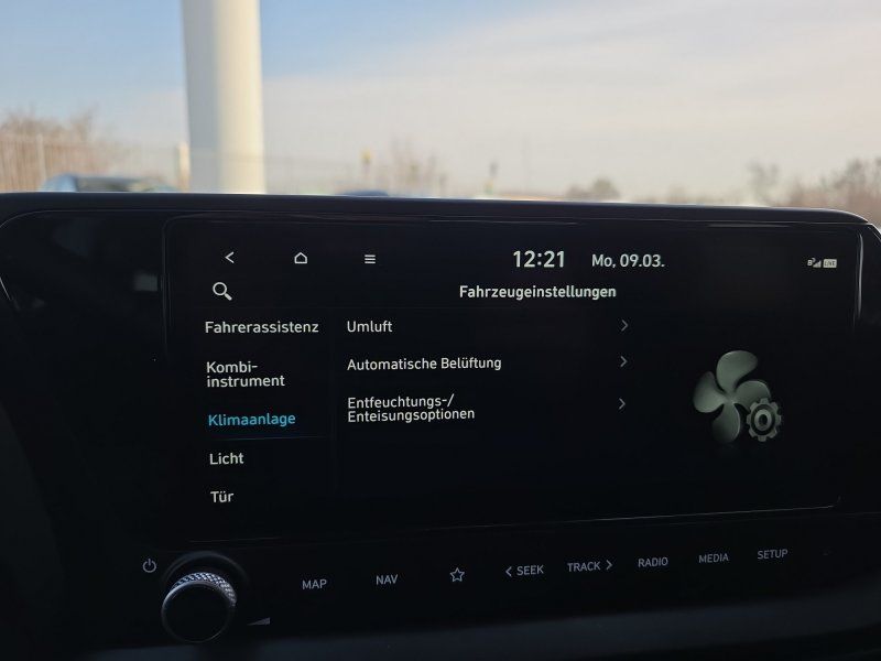 Hyundai i20 1.0 T-GDI 7DCT 17*Alu/LED/Navi/Keyless/ACC/S