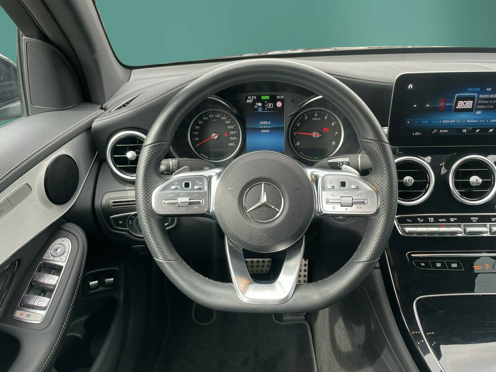 Mercedes-Benz GLC 300 e 4M AMG - Samsaru's Car Outlet