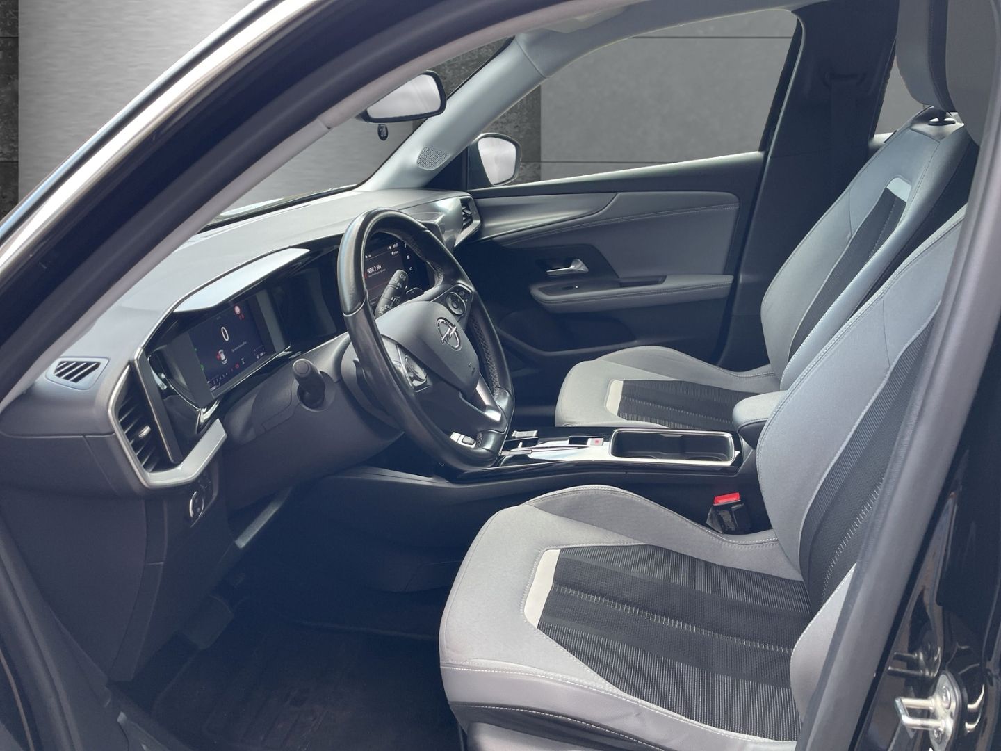 Opel Mokka Elegance - Samsaru's Car Outlet