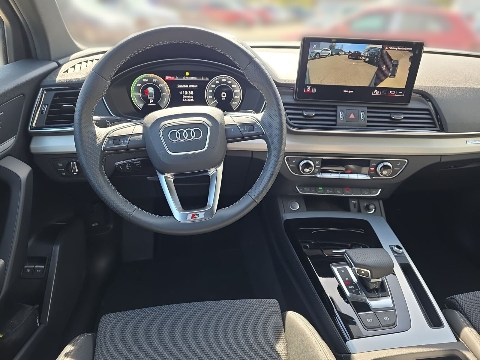 Audi Q5 advanced 20 - Samsaru's Car Outlet