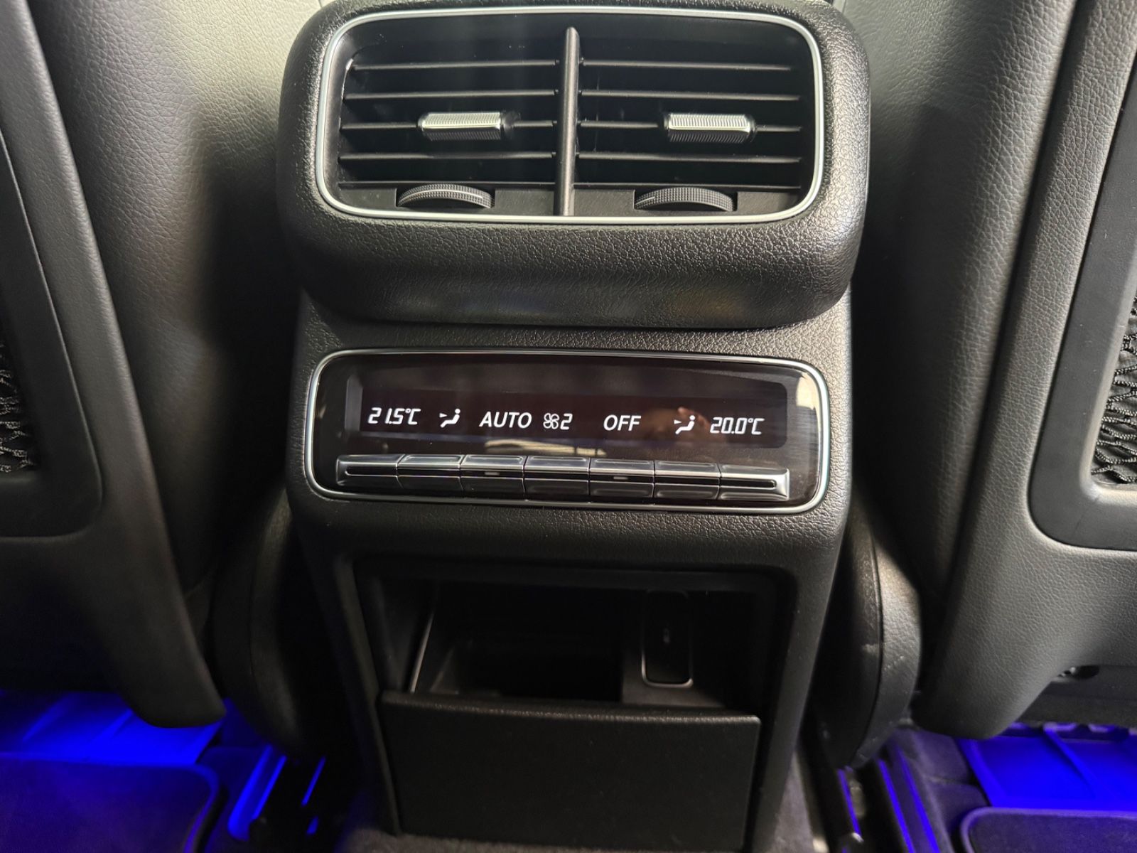 Mercedes-Benz GLE 350de Coupe 4M*AMG*DISTRONIC*PANO*HEADUP*AHK