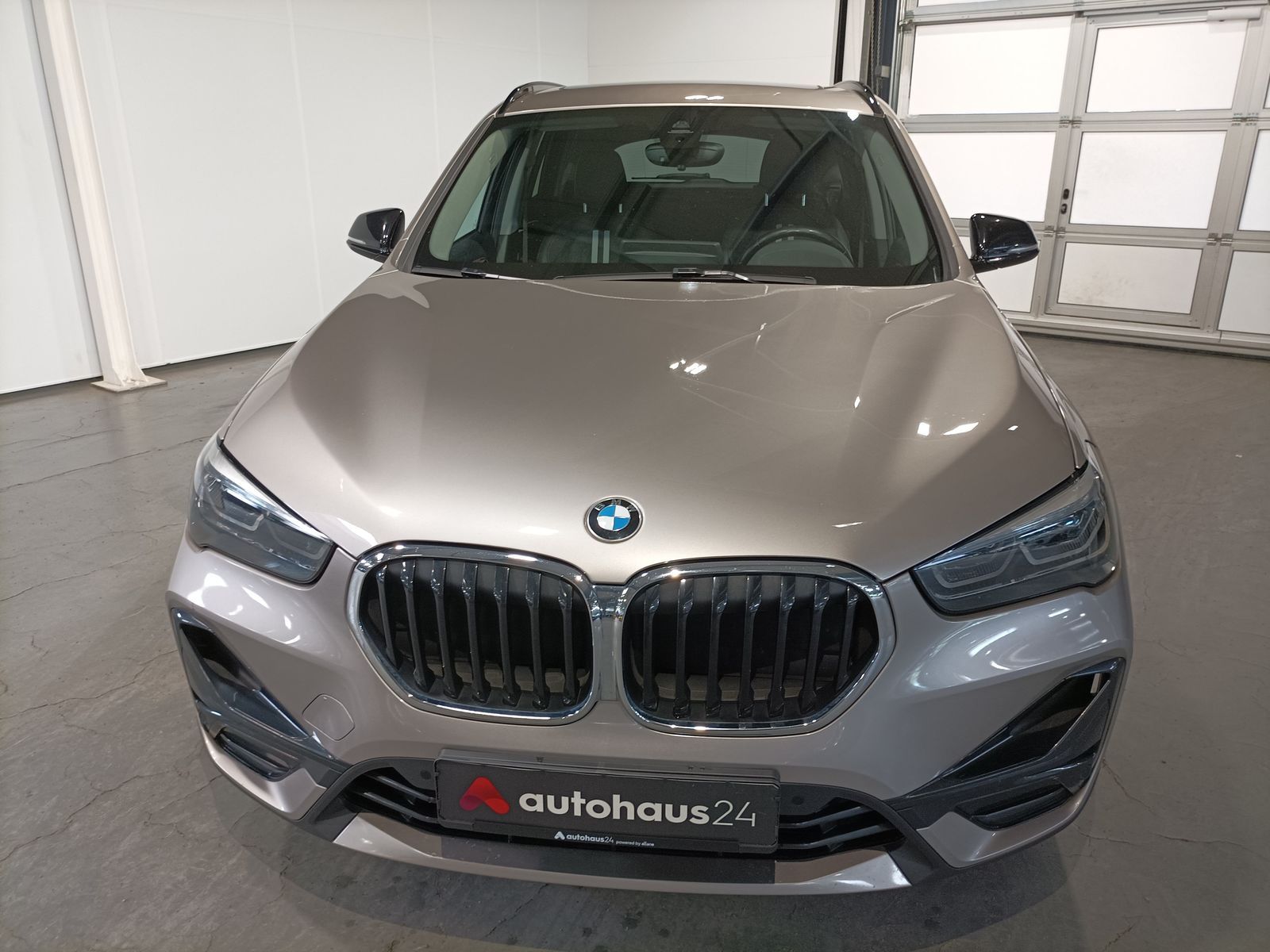 BMW X1 xDrive25d Sport Line - Samsaru's Car Outlet