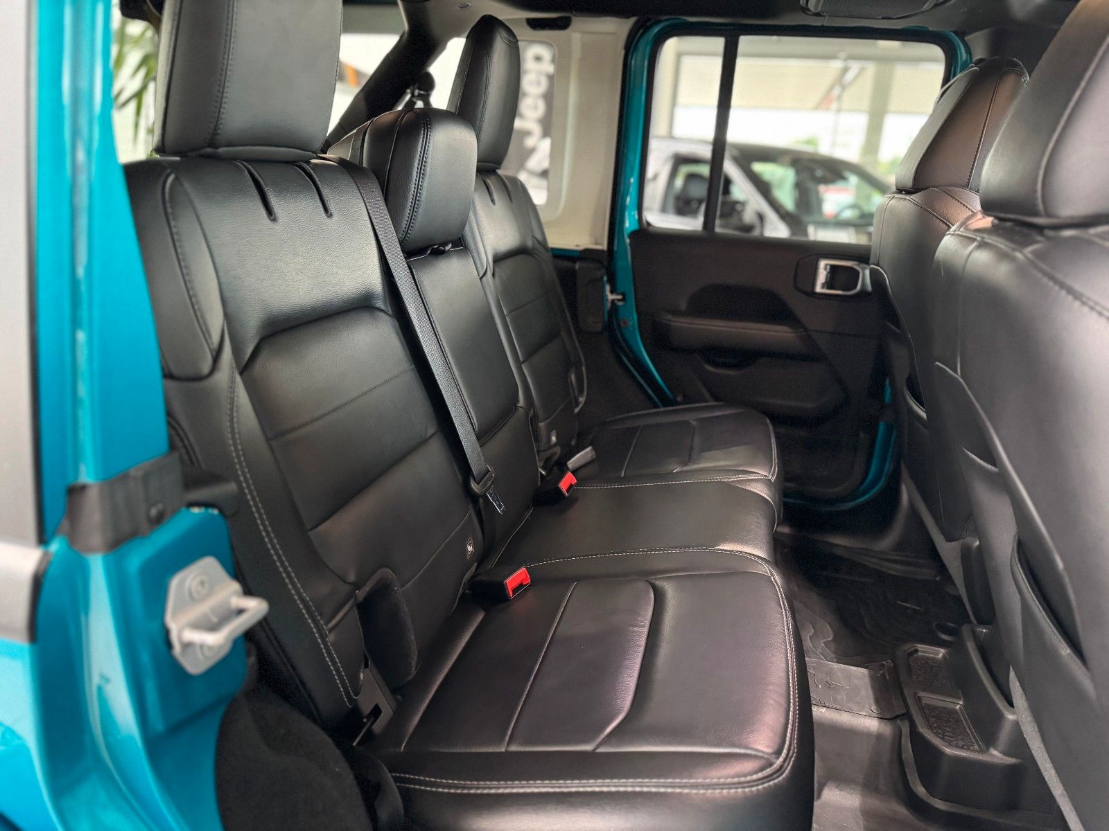 Jeep Wrangler 2.2 CRDi Sahara Overland "SkyOne AHK"