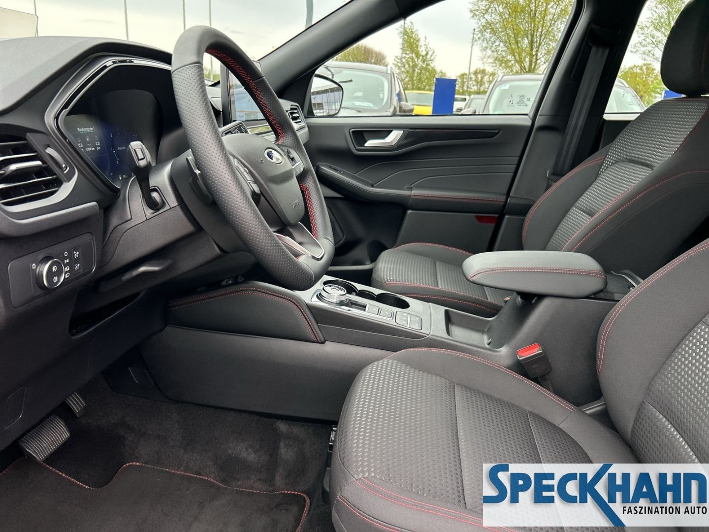 Ford Kuga ST-Line 2.0 EcoBlue AT - Samsaru's Car Outlet
