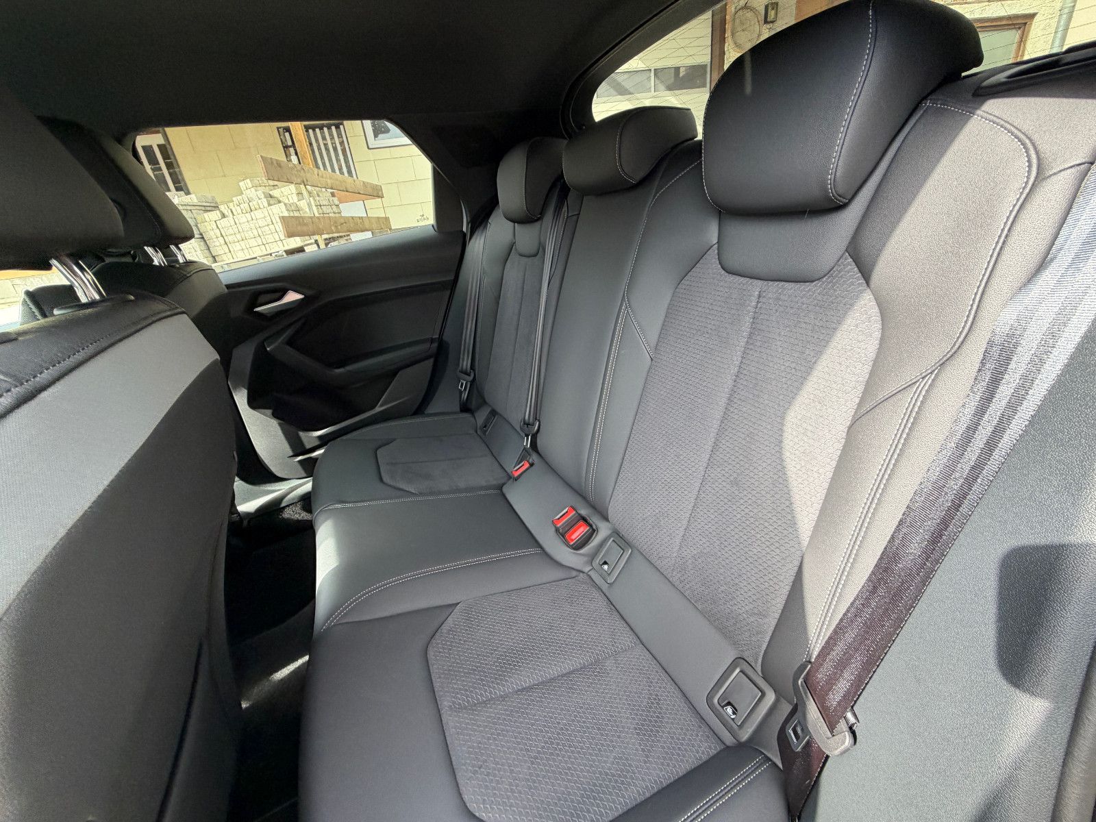 Audi A1 Sportback 40 TFSI S line, S line 2x, VOLL!!