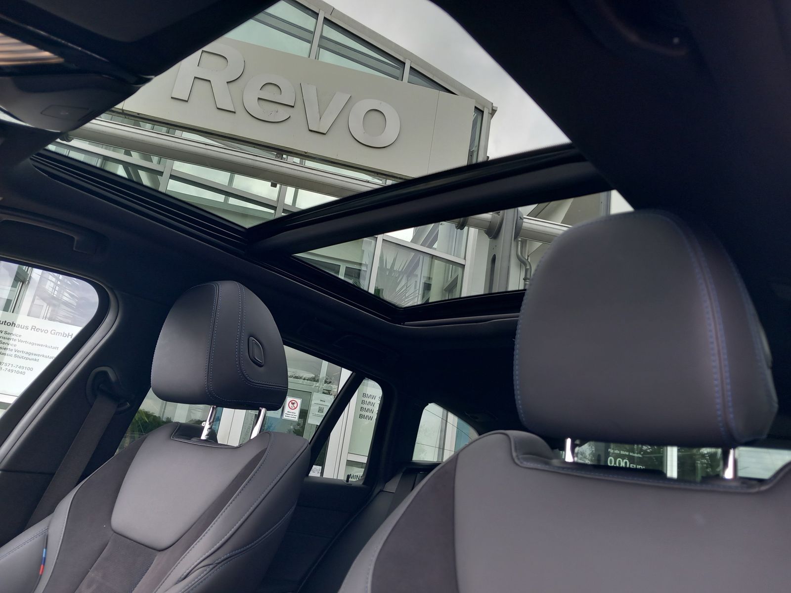 BMW 320d Touring xDrive Aut MSport - Samsaru's Car Outlet