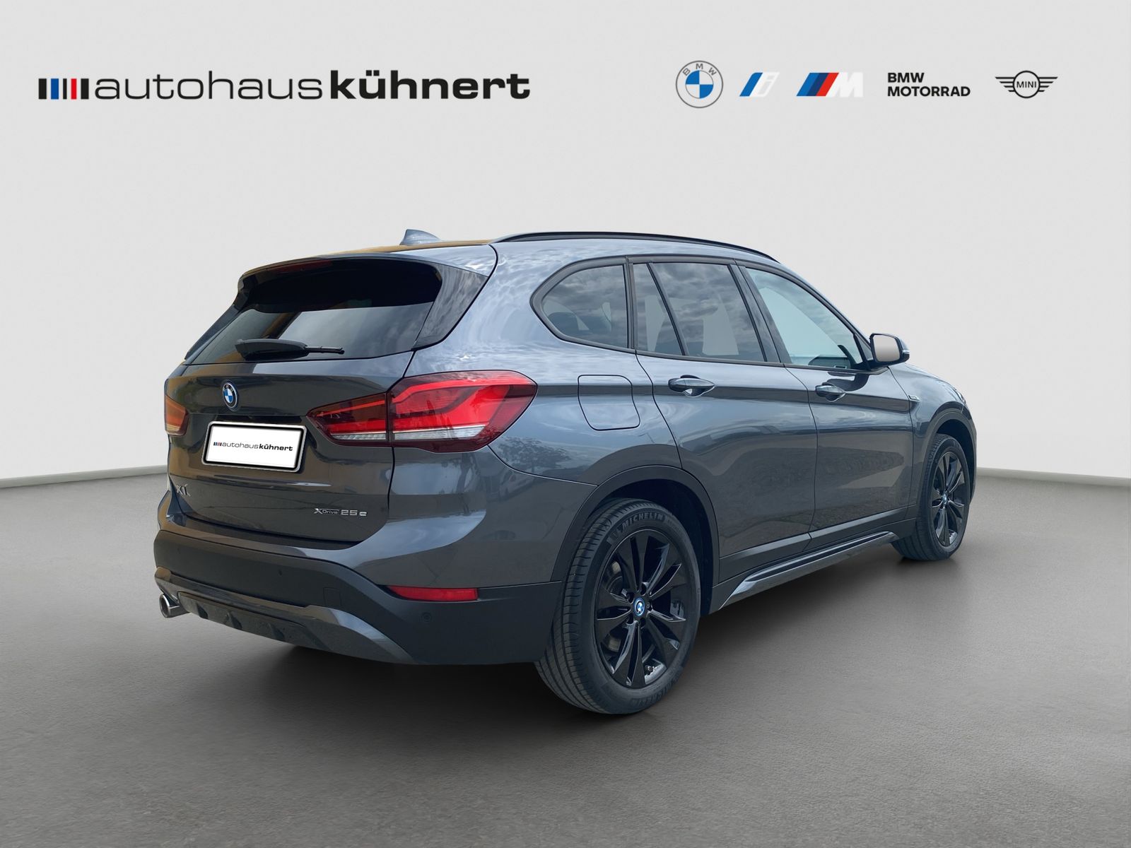 BMW X1 xDrive25e Sport Line - Samsaru's Car Outlet