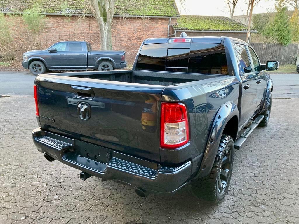 Dodge 1500 V8*LPG*OFF-ROAD*LED*AHK*LEDER*GARANTIE*TOP