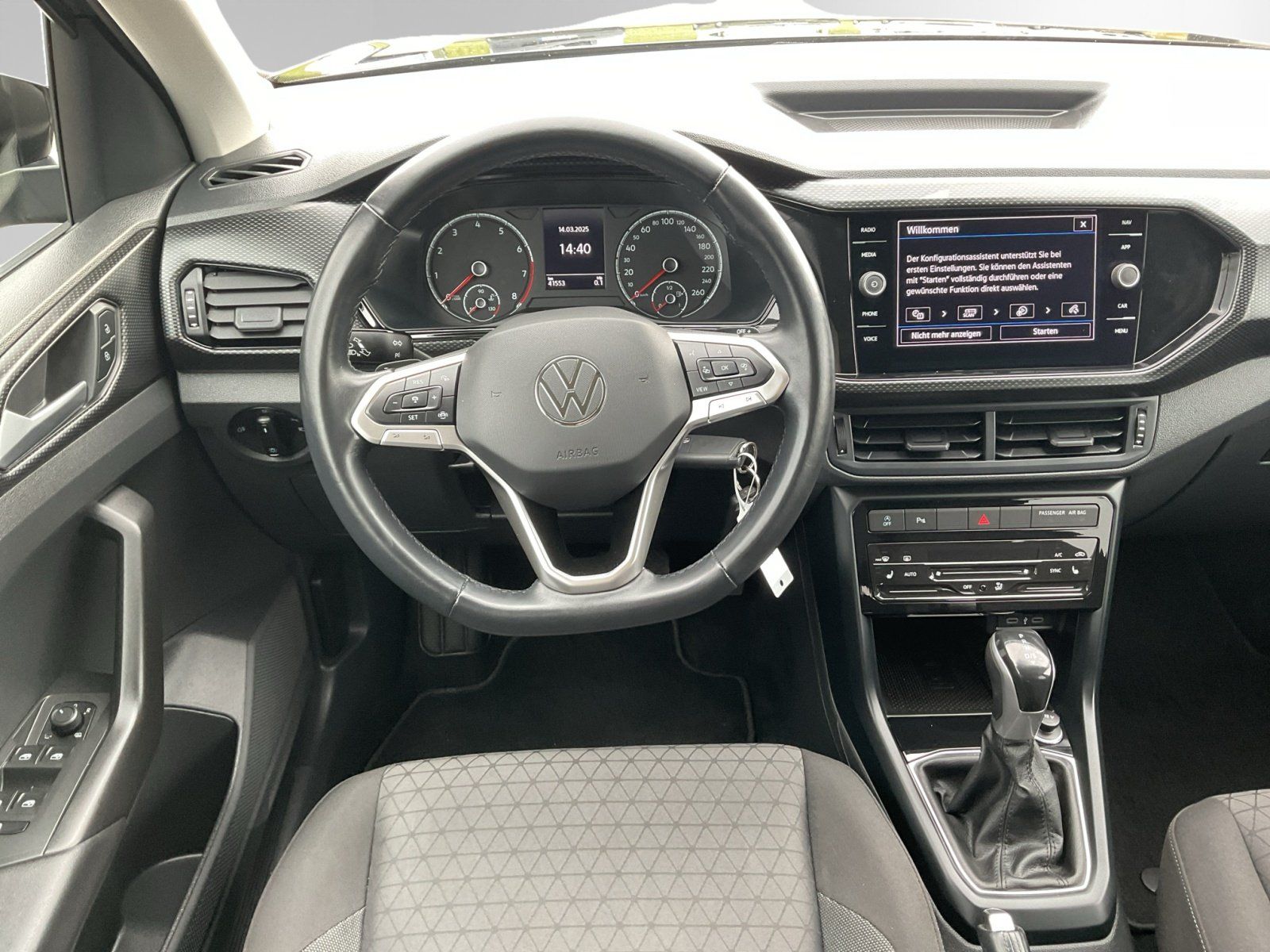 Volkswagen T-Cross 1.5 TSI DSG Life - Samsaru's Car Outlet