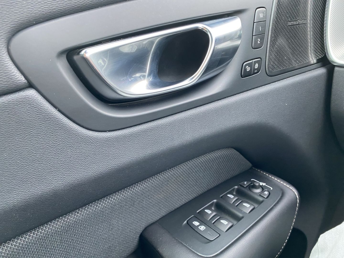 Volvo XC60 B5 D AWD Ultimate Bright 4Z.Klima SitzHZ.