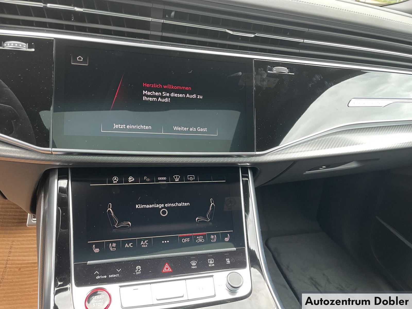 Audi RS Q8 performance (640 PS) AHK,ACC,Keramik,23"