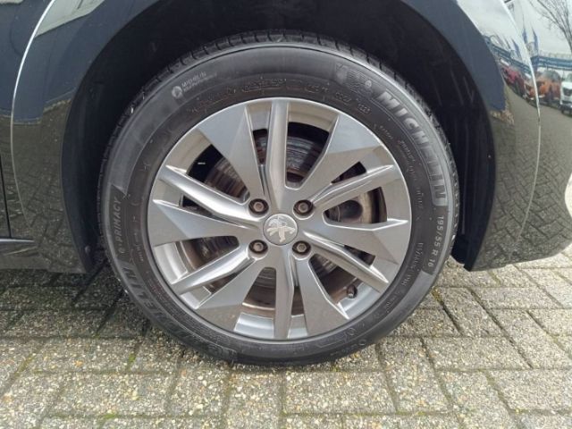 Peugeot e-208 Allure - Samsaru's Car Outlet