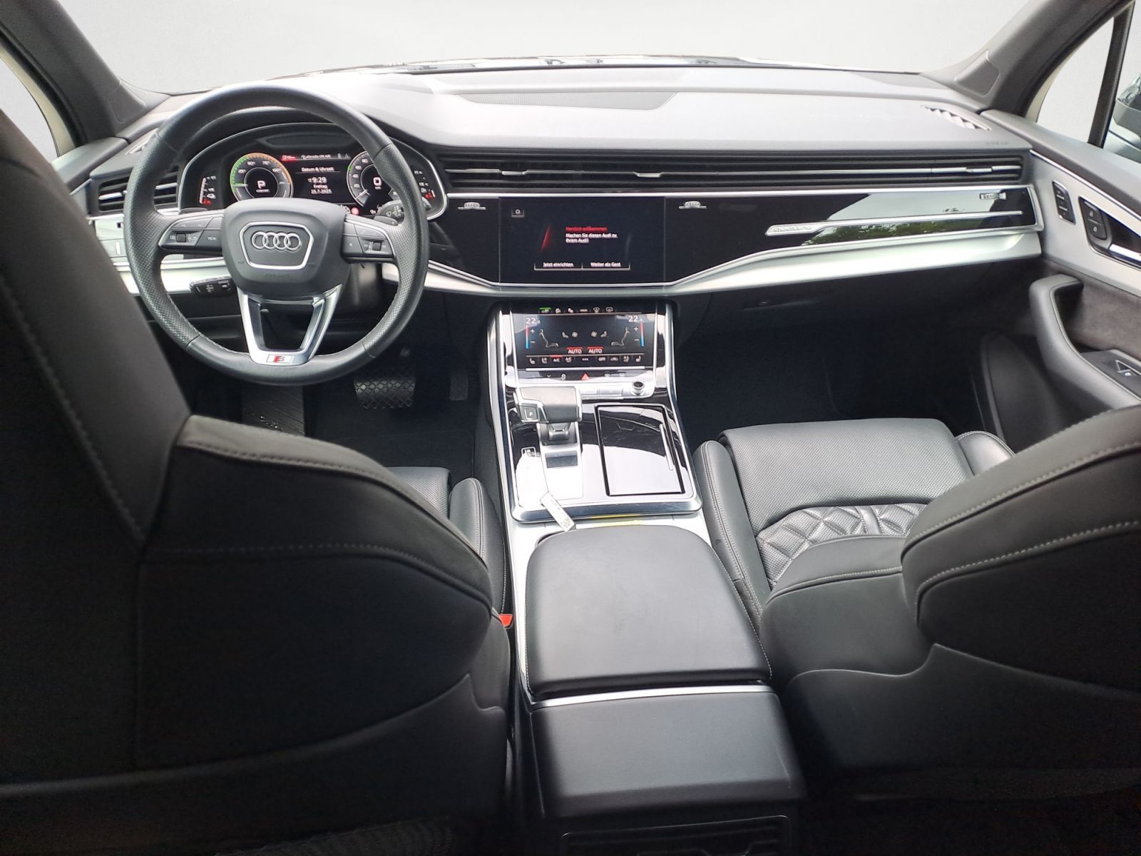 Audi Q7 55 TFSI e
