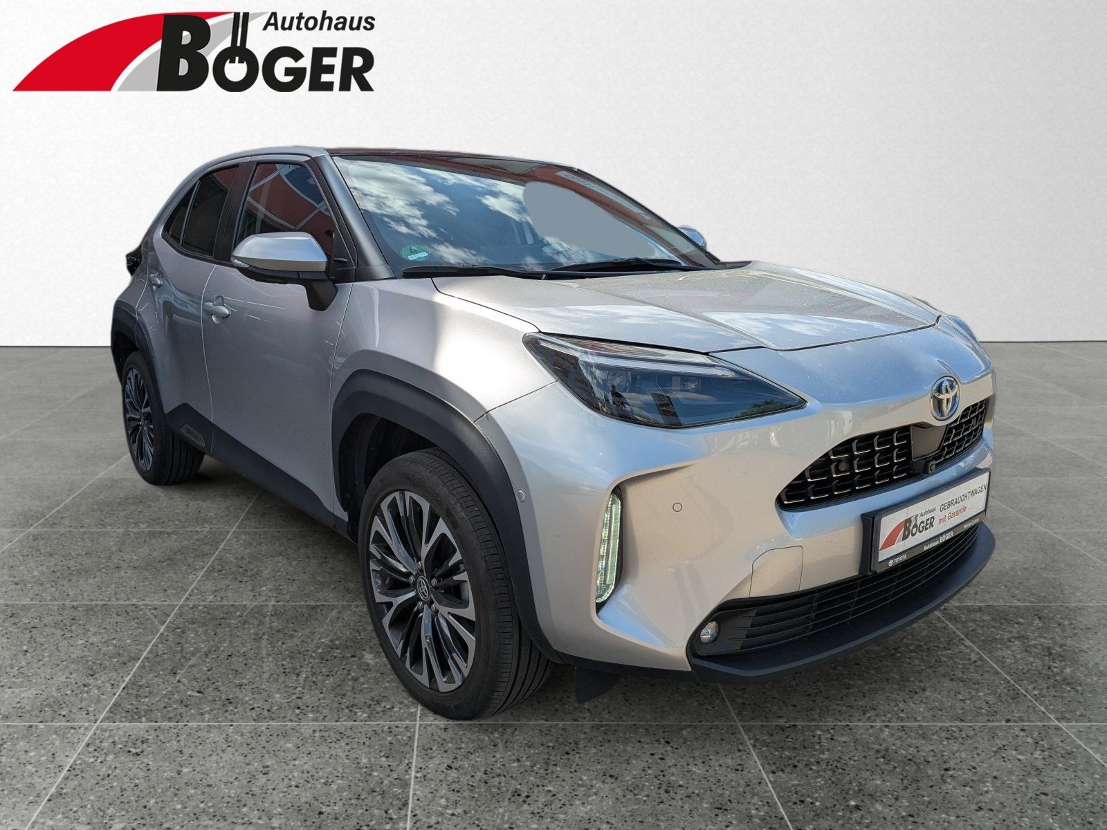 Toyota Yaris Cross 1,5 Hyb. Elegance *PANO 360° HUD*