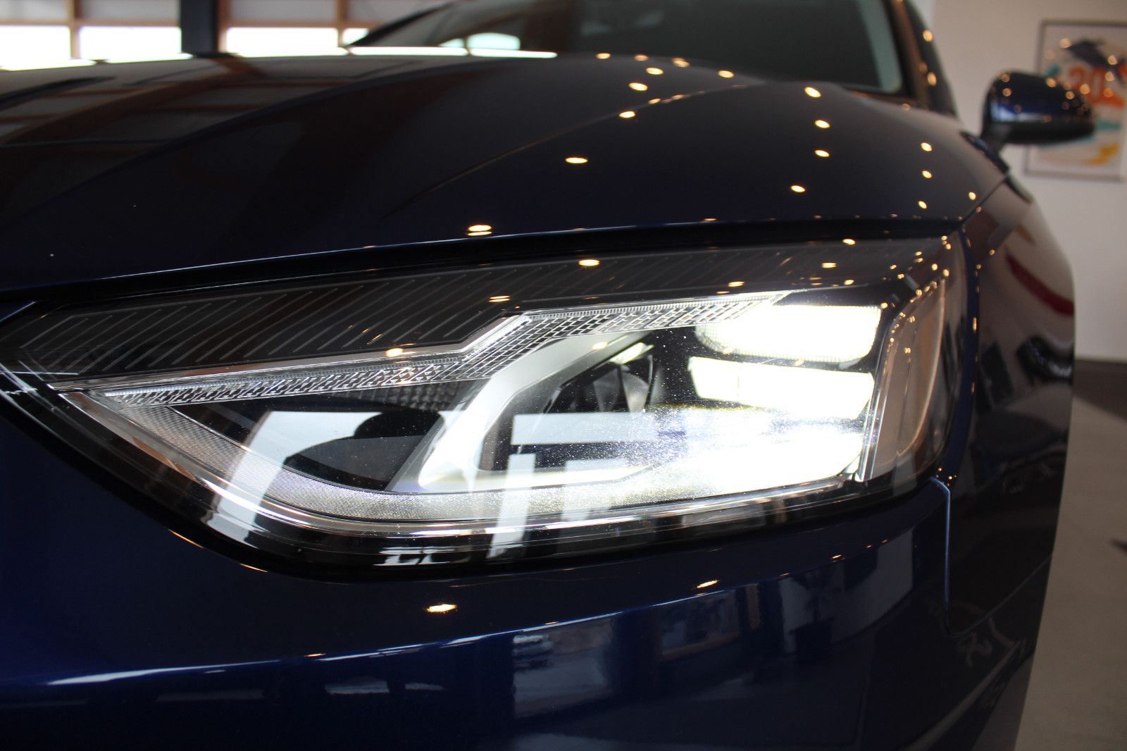 Audi A4 Avant 40 TDI S tronic - Samsaru's Car Outlet
