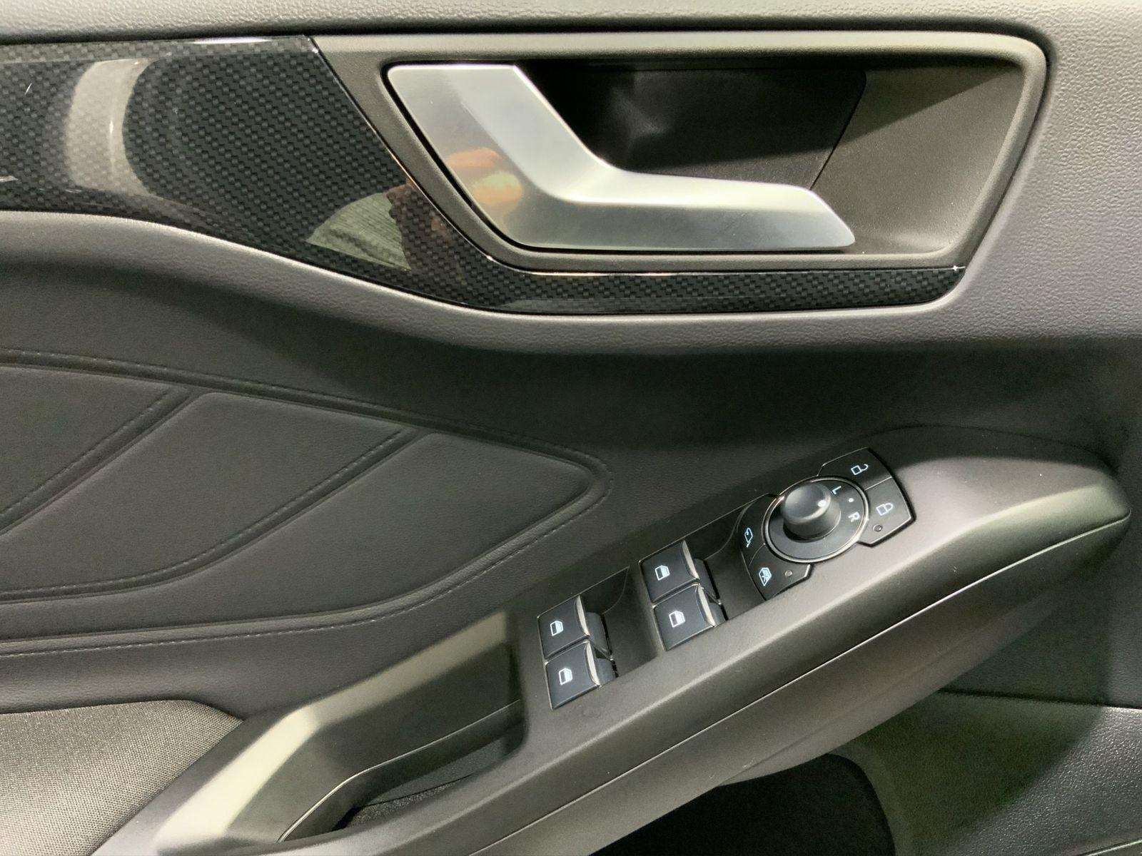 Ford Focus ST-Line Turnier Aut.*ACC*KAM*NAVI*LED*WINT
