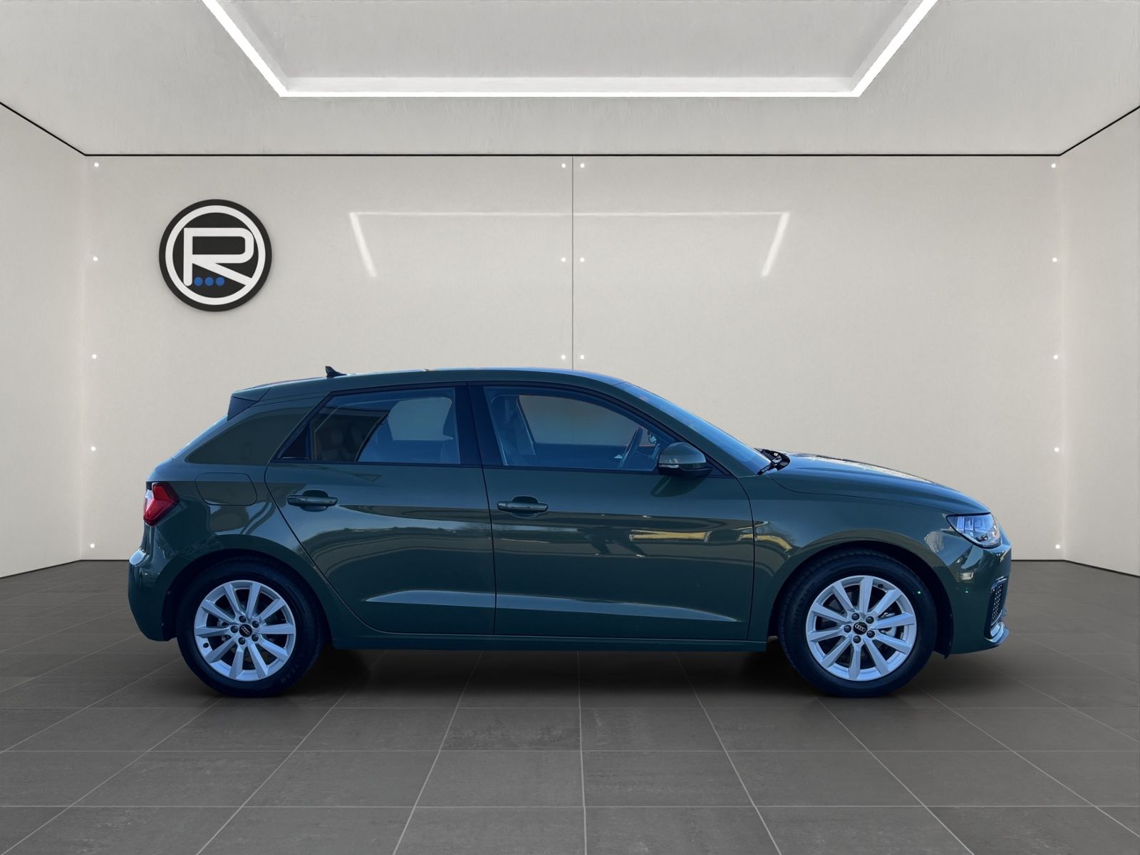 Audi A1 Sportback 30 TFSI advanced - Samsaru's Car Outlet