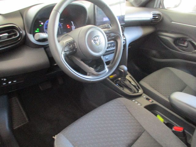 Toyota Yaris Cross Hybrid FWD Teamplayer