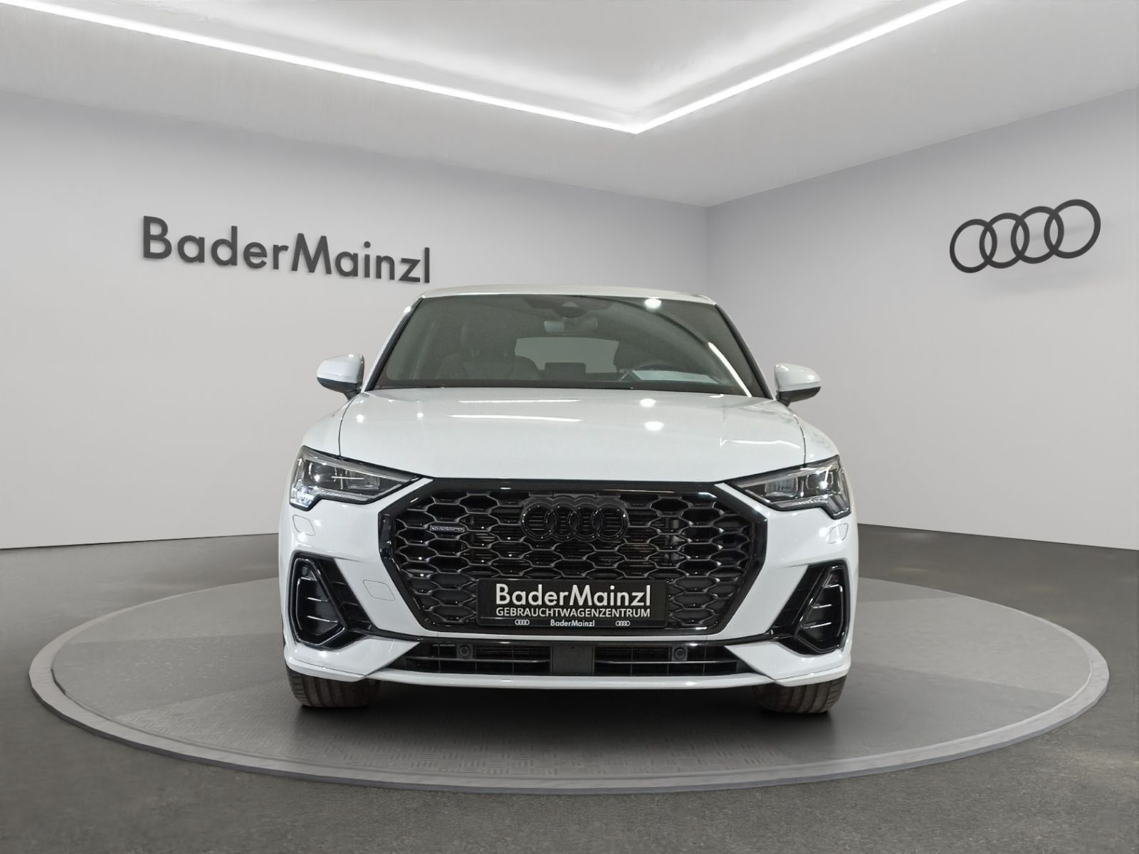 Audi Q3 Sportback S line 35 TDI quattro - Samsaru's Car Outlet