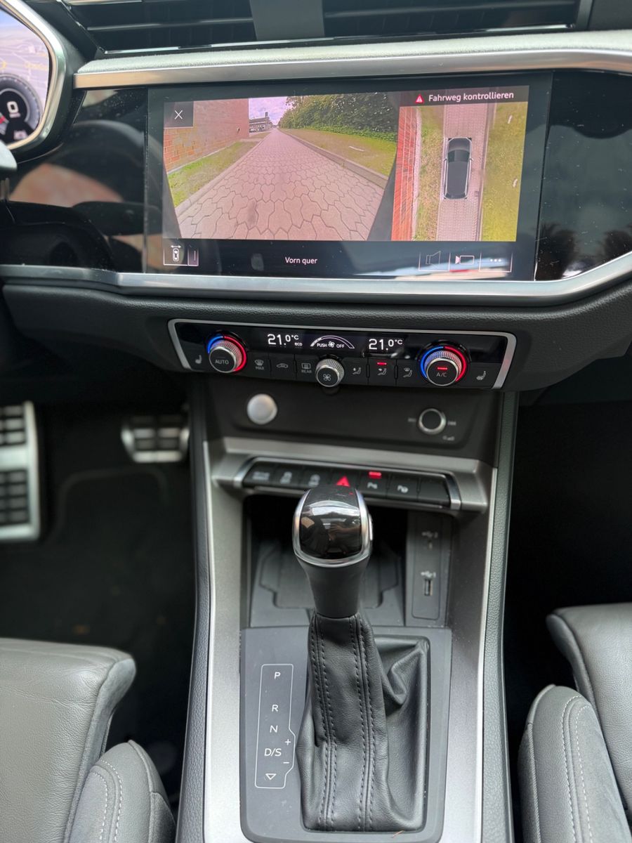 Audi Q3 40 TFSI S line - Samsaru's Car Outlet