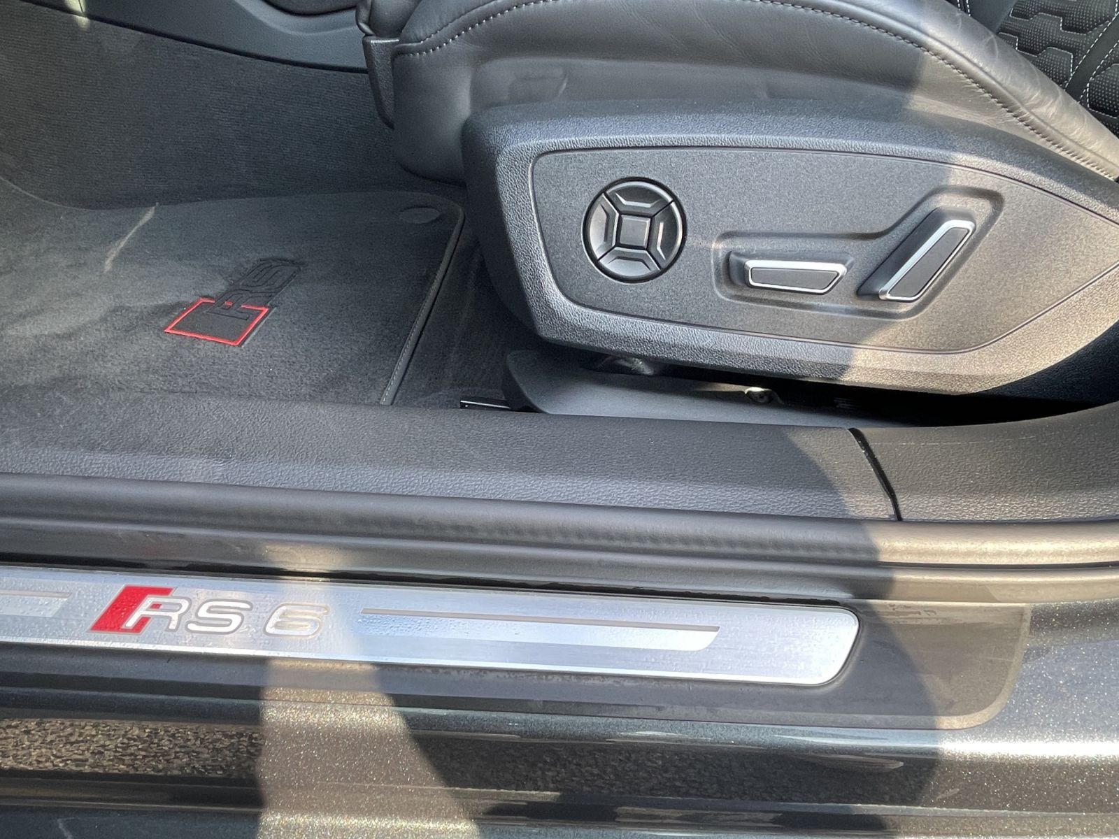 Audi RS 6 Av. 4.0 TFSI qu. perf. Laser B&O Pano HuD