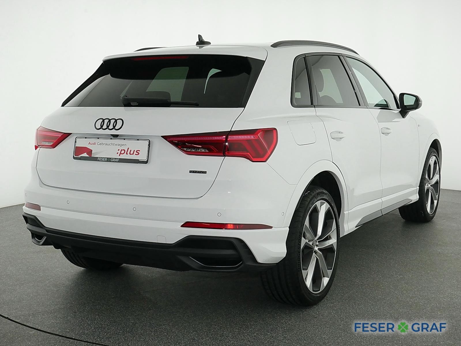 Audi Q3 45 TFSI qu S Line - Samsaru's Car Outlet