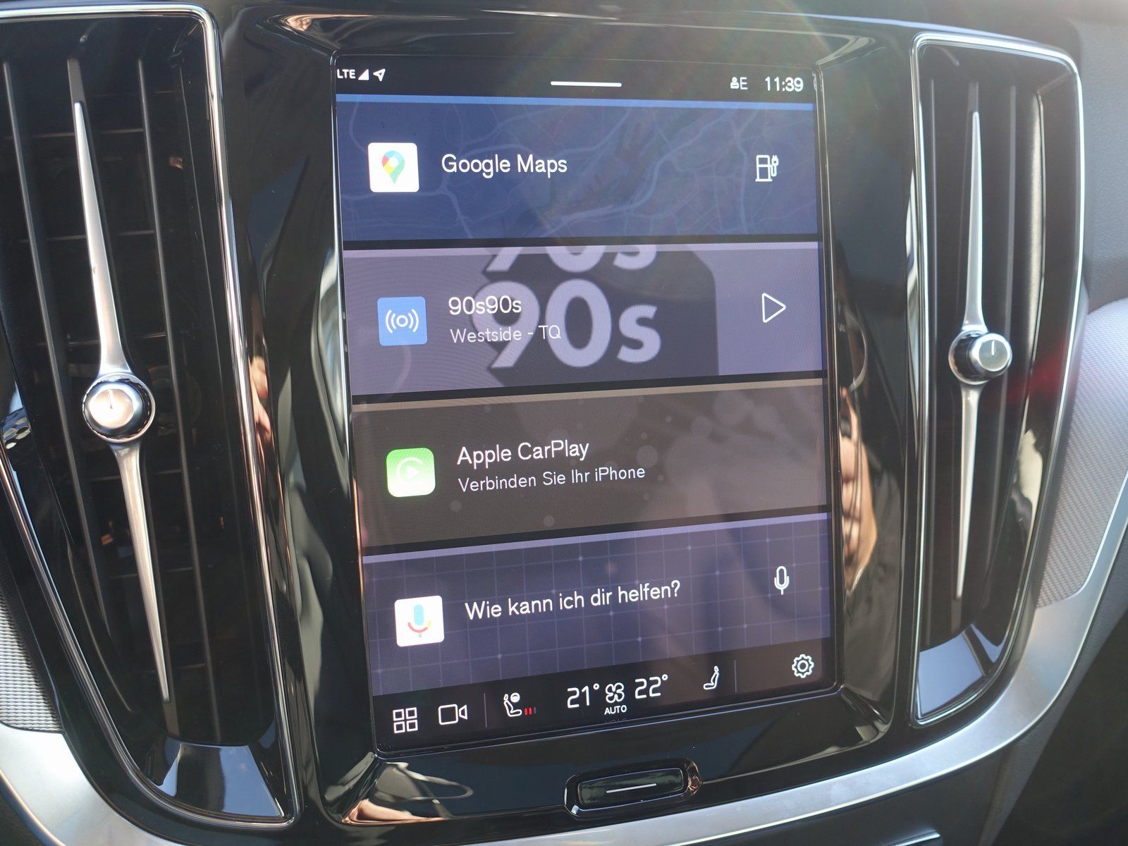 Volvo V60 Plus T6 AWD Plug-in Hybrid/AHK/Pano/360°/H&K